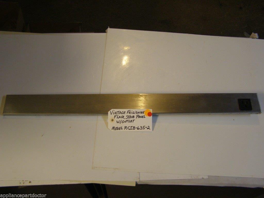 Model RCIB-635-2 Vintage Frigidaire Flair Stove Panel W/Outlet Model RCIB-635-2 Vintage Frigidaire Flair Stove Panel W/Outlet